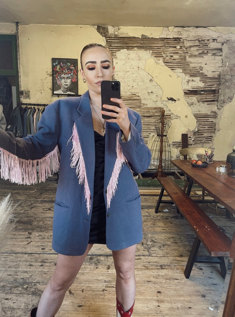 I'm Caught Up In A One Night Love Affair