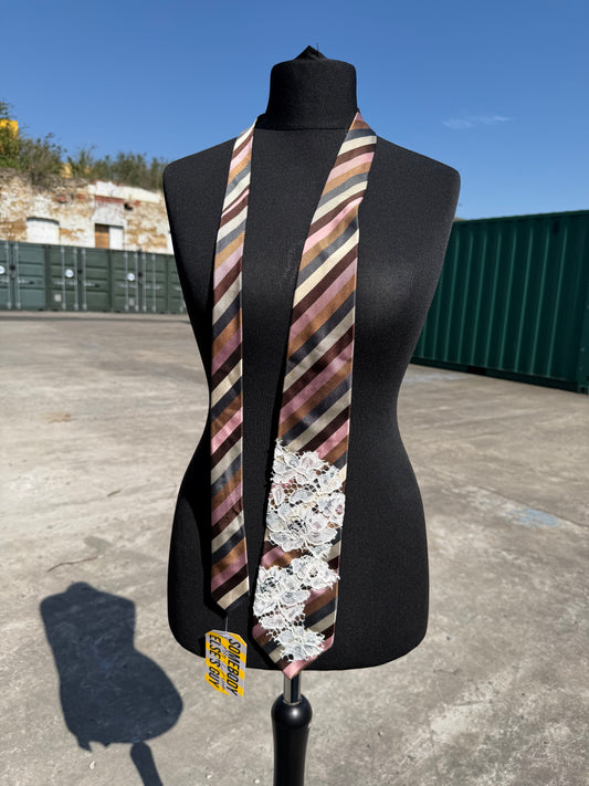 Lace Tie